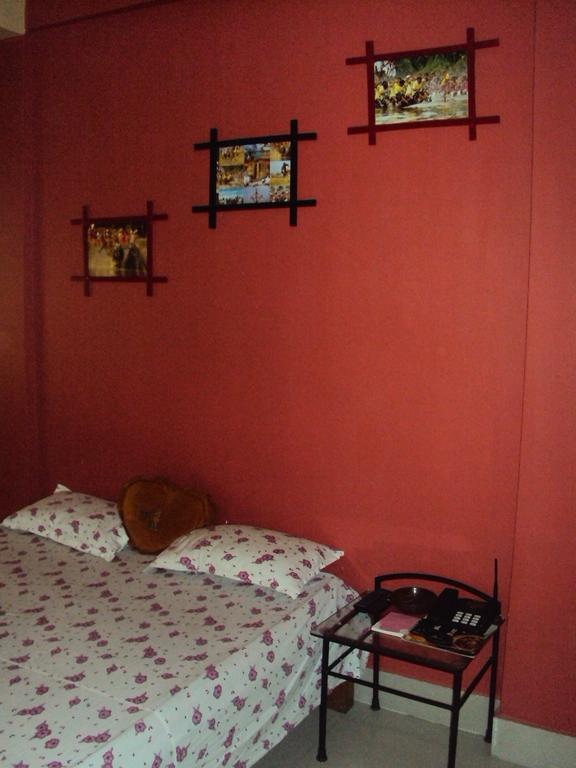Hotel Kings Castle Guwahati Bagian luar foto